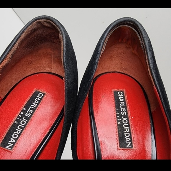 Charles Jourdan Cadence Wedge Platform Peep Toe Black Suede Size 10 - Picture 12 of 13